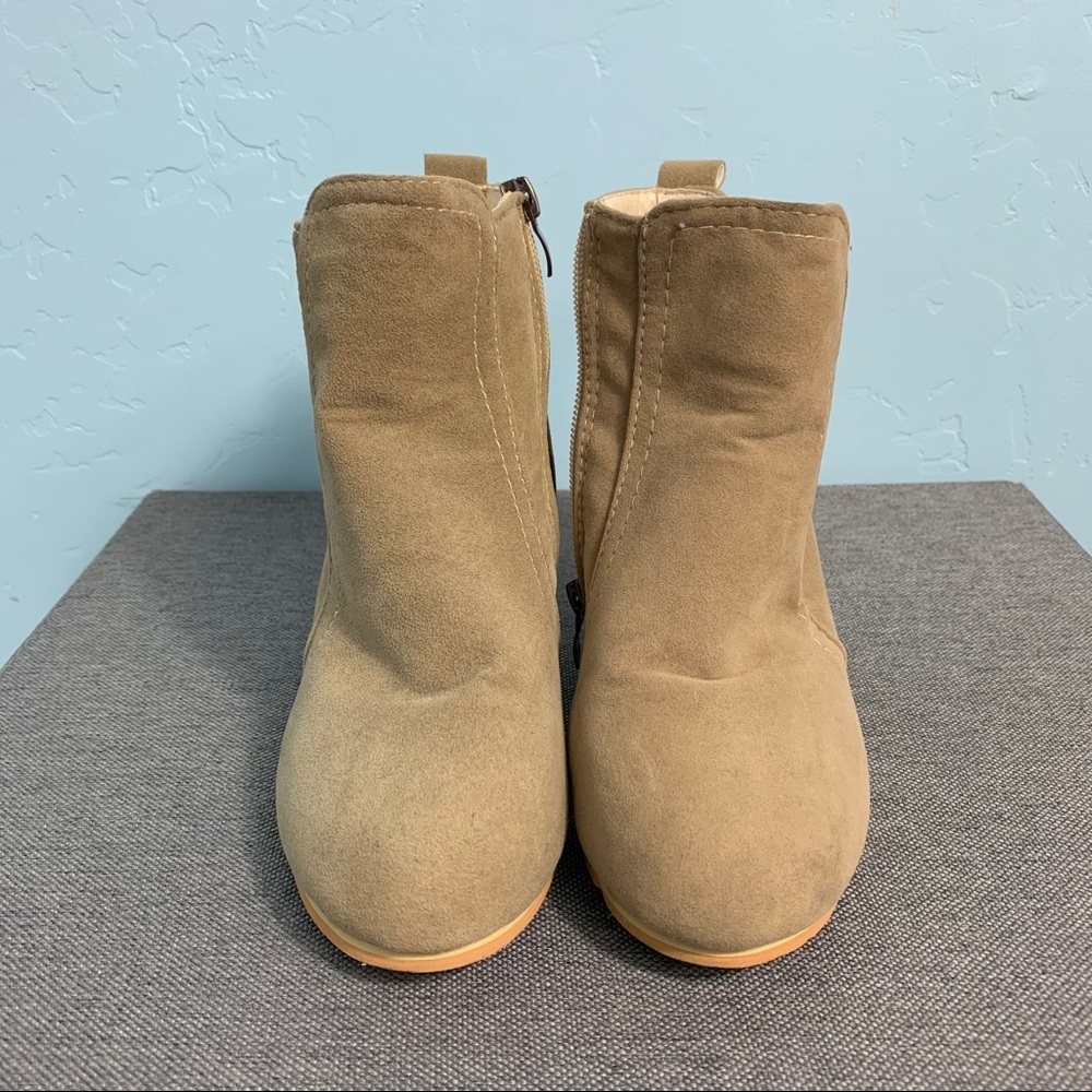 Tan Heeled Booties - Picture 6 of 8